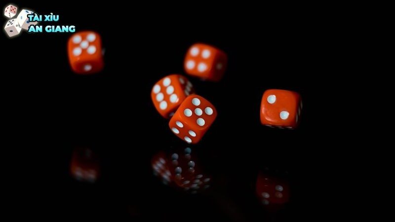 Người Sinh Năm 2002 Nhâm Ngọ Hợp Với Con Số Nào Khi Chơi Tài Xỉu?