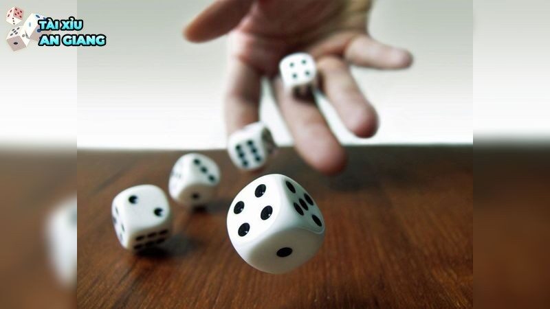 Sử dụng vật phẩm phong thủy tăng vận cho người mệnh Thủy khi chơi tài xỉu